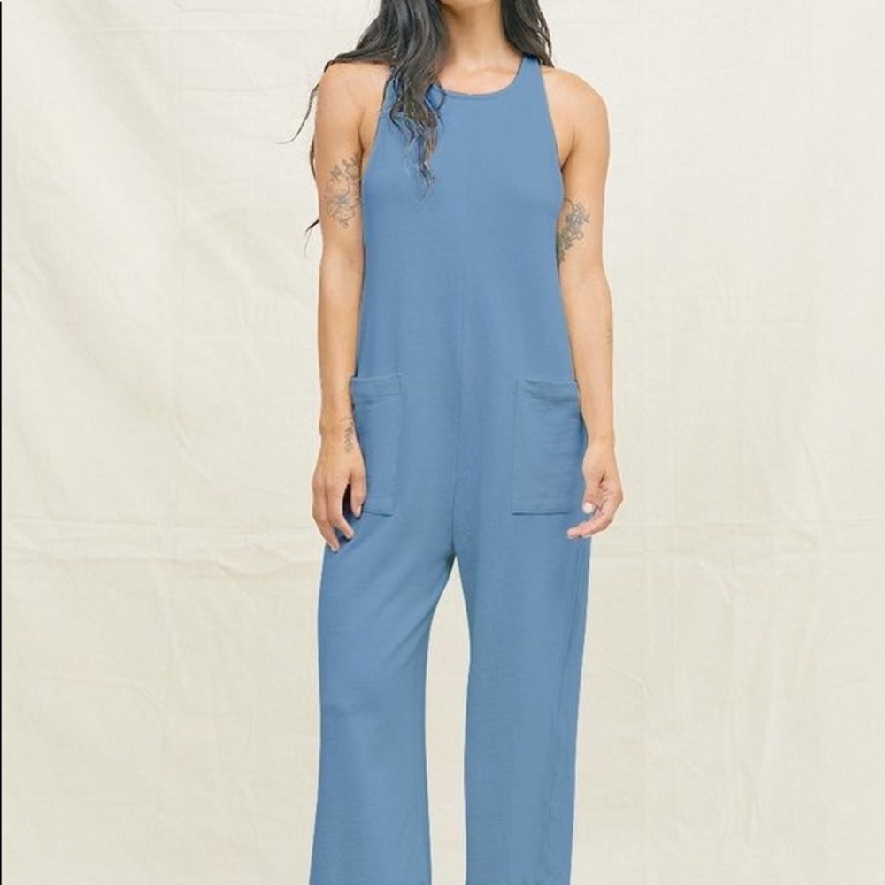 Back Beat Co. Everyday jumpsuit in salmon size L